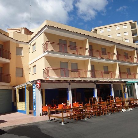 Apartamentos Parada Orpesa Kültér fotó